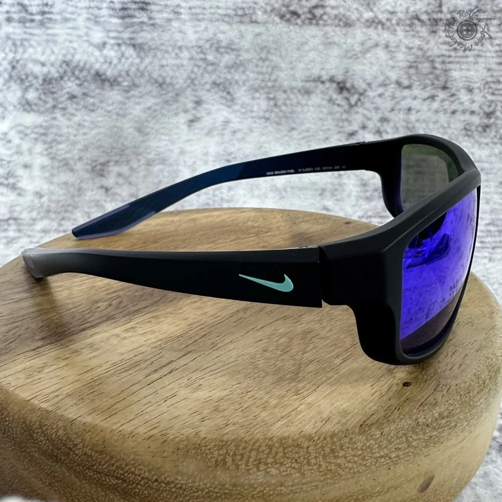 Nike new maverick